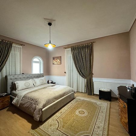 Gjirokastër Silver Villa מראה חיצוני תמונה