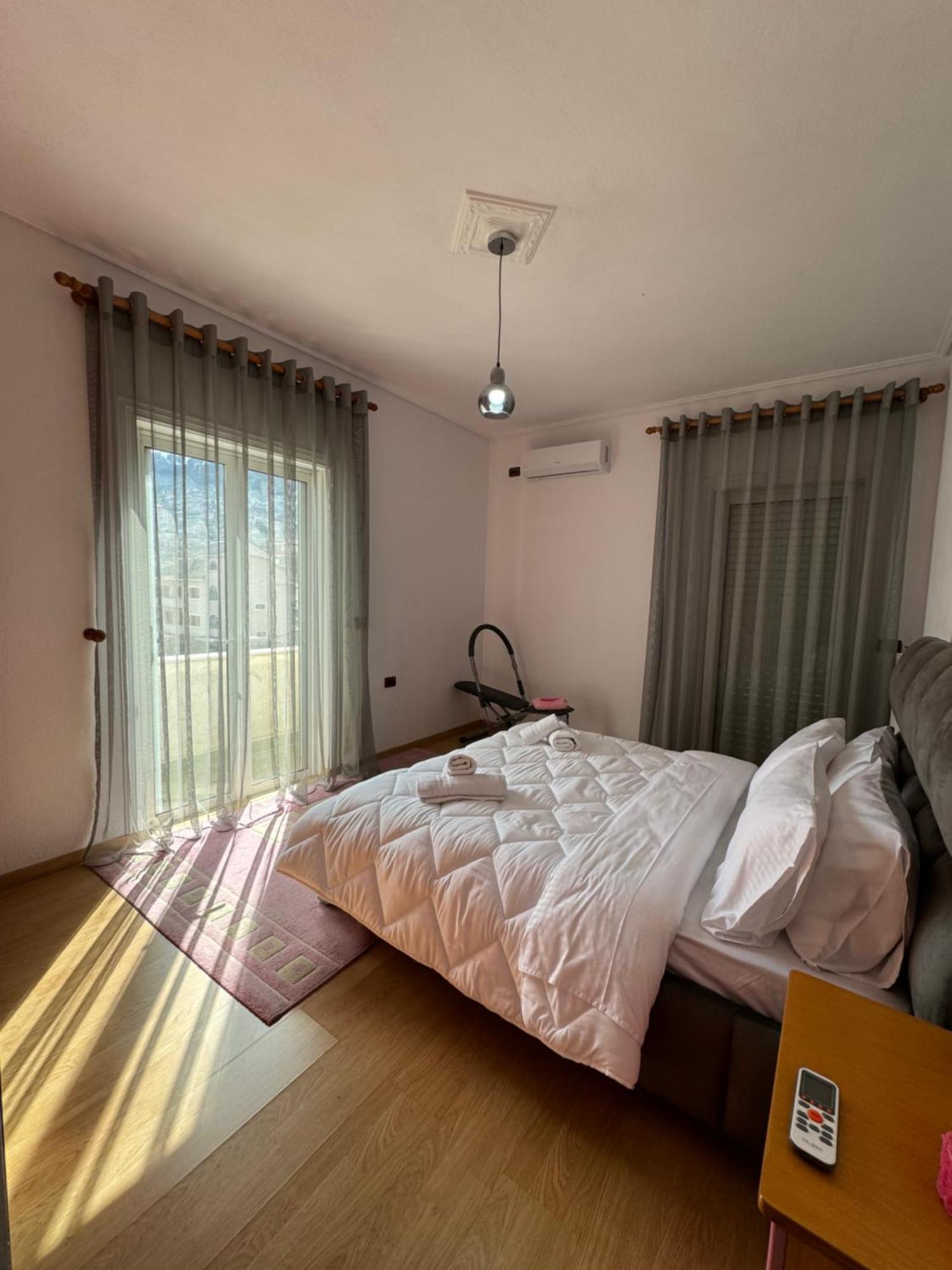 Gjirokastër Silver Villa מראה חיצוני תמונה