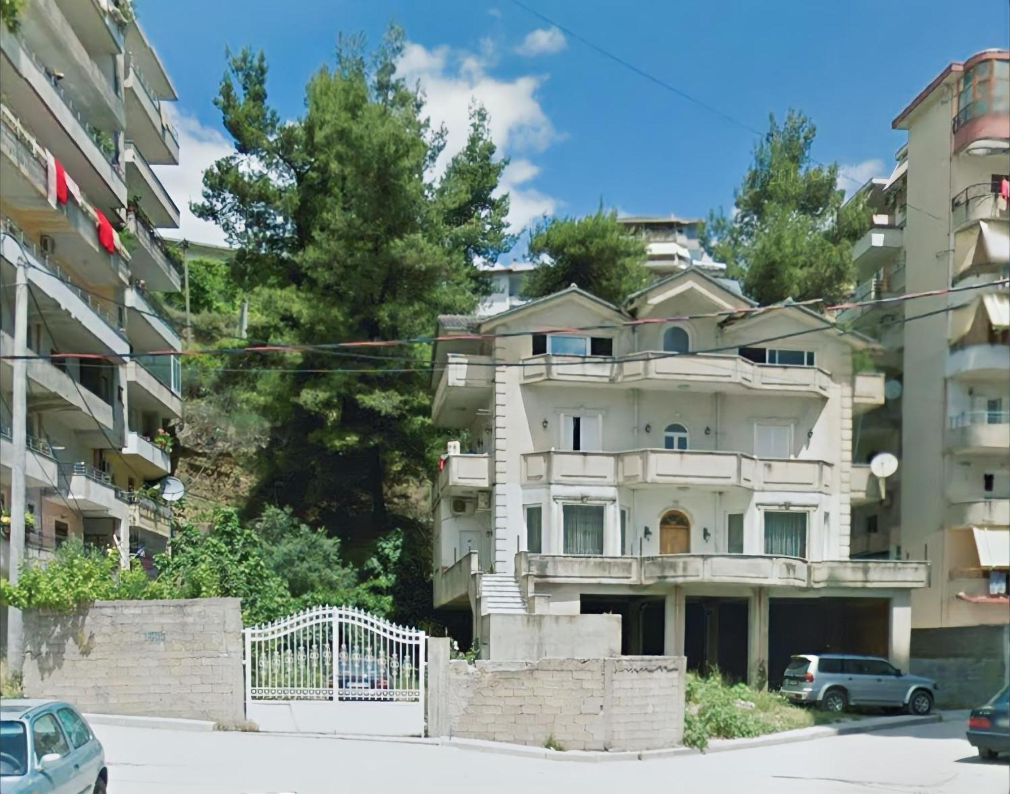 Gjirokastër Silver Villa מראה חיצוני תמונה